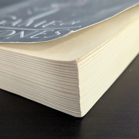 4/$10 📚 Game Of Thrones By George R R Martin - Picture 4 of 13